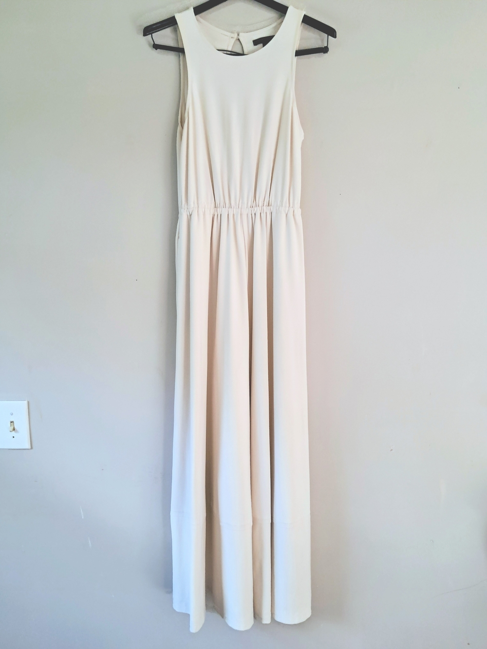 Banana Republic Cream Sleeveless Maxi Dress